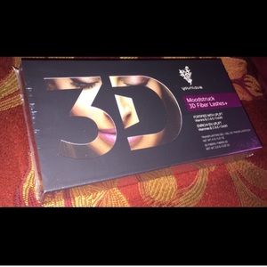 Younique 3D fiber lash mascara